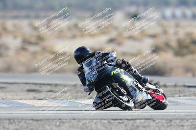 media/Dec-07-2025-CVMA (Sun) [[3e7d2de5dc]]/Race 12- Formula 40 MW and LW/